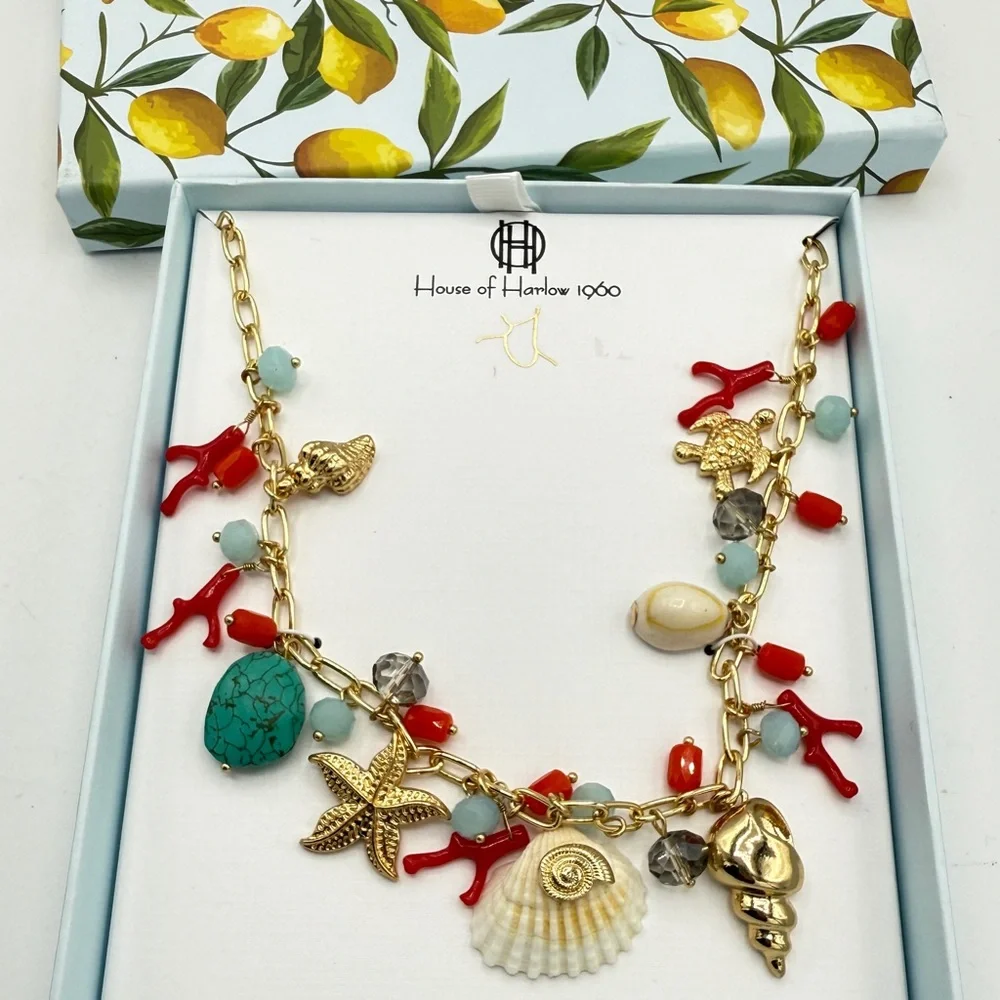 House of Harlow Natural Shell Necklace 17” with 3” Extender, (NIB) New in Box